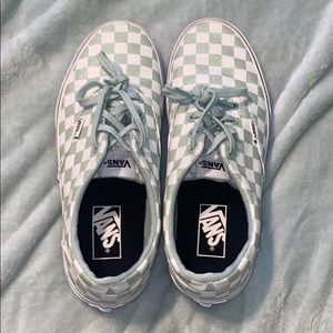 vans